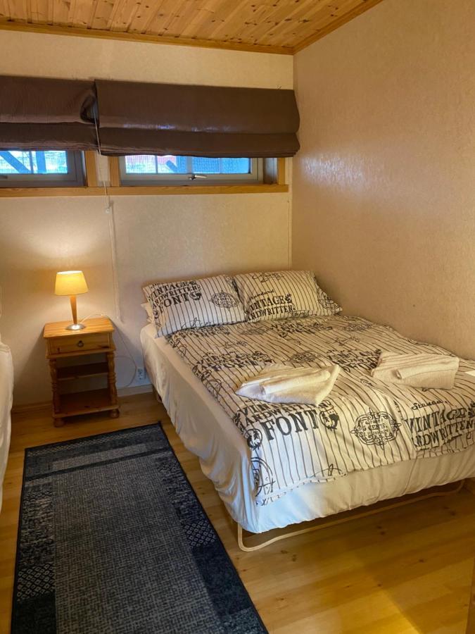 Heloise'S Accommodation Fredvang Екстер'єр фото